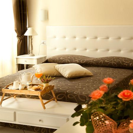 Albergo Roma Borgo Val di Taro Exteriör bild